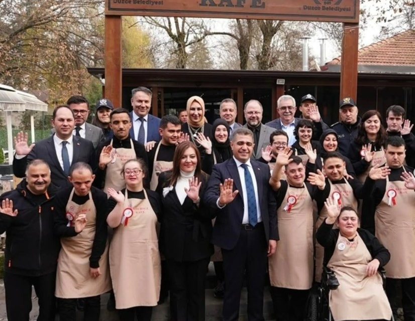 ENGELLİ HAFTASI İÇİN KUSURSUZ ORGANİZASYON